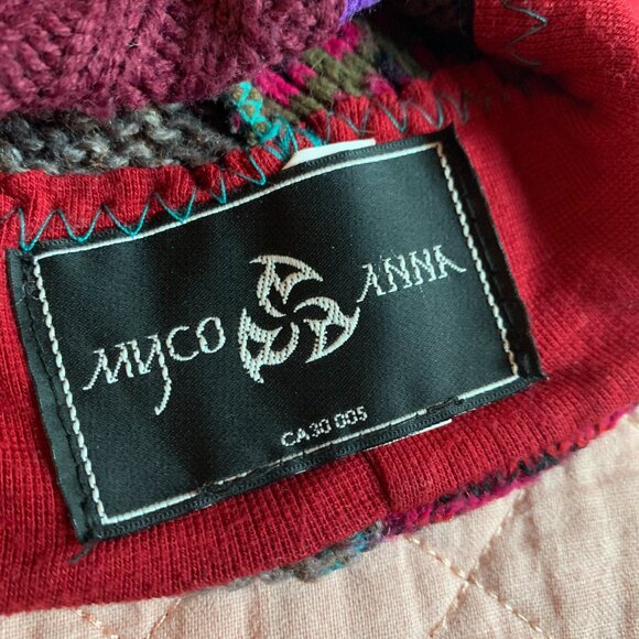 MYCO ANNA-Gladiator tuque winter hat recycle fabric ears cover fur pompom purple - Picture 7 of 7